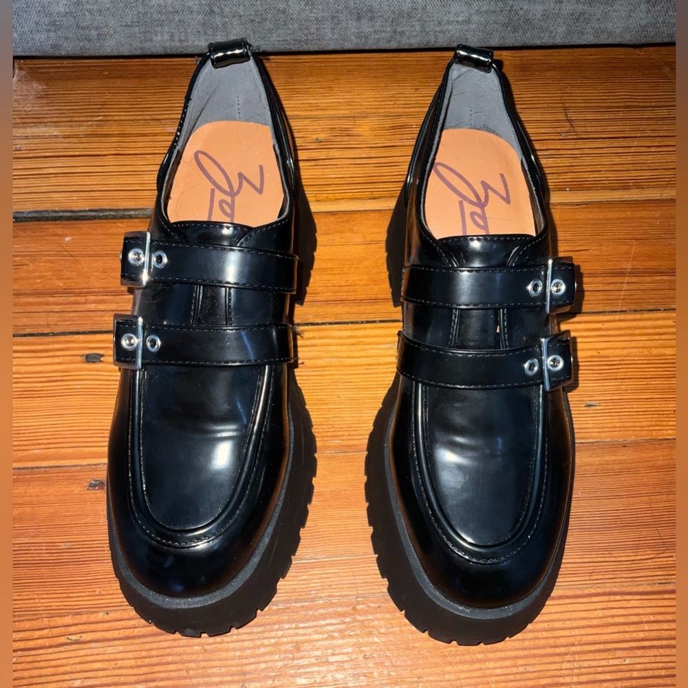 Stylish Zodiac Black Platform Loafers